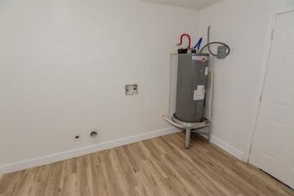 Building Photo - 10815 Ritow St