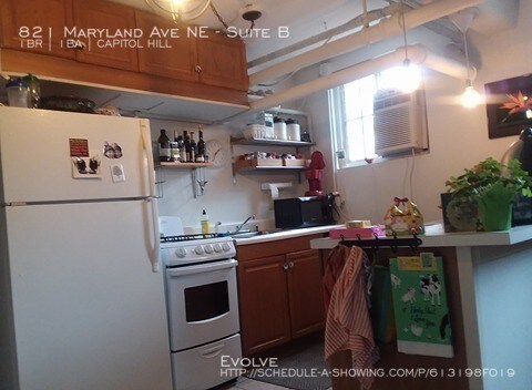 Foto del edificio - 821 Maryland Ave NE