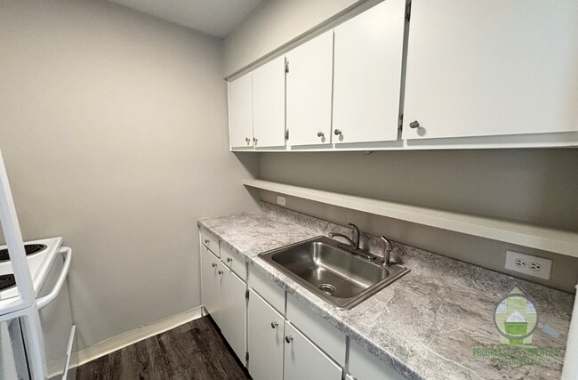 Foto del edificio - 500 Fairview St