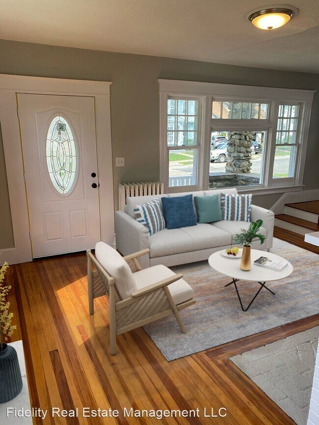 3 br, 1.5 bath House 30 Townsend Ave. House Rental in Newburgh, NY