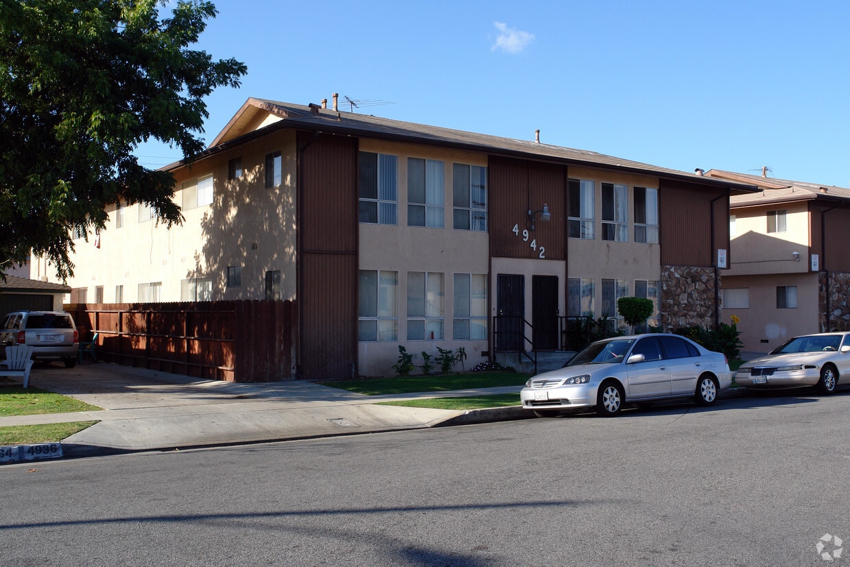 4942 W 118th St, Hawthorne, CA 90250 Apartments in Hawthorne, CA