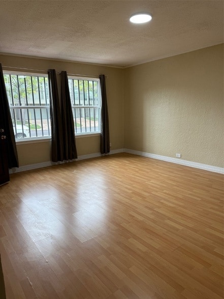 Photo - 5106 Jackson St Apartment