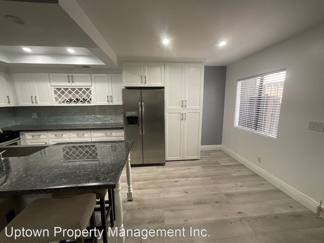 Building Photo - 3 br, 2 bath House - 6100 Arbutus Ave. # 30