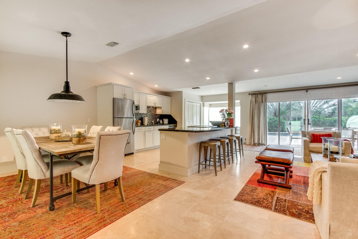 Foto principal - 2312 Las Casitas Dr