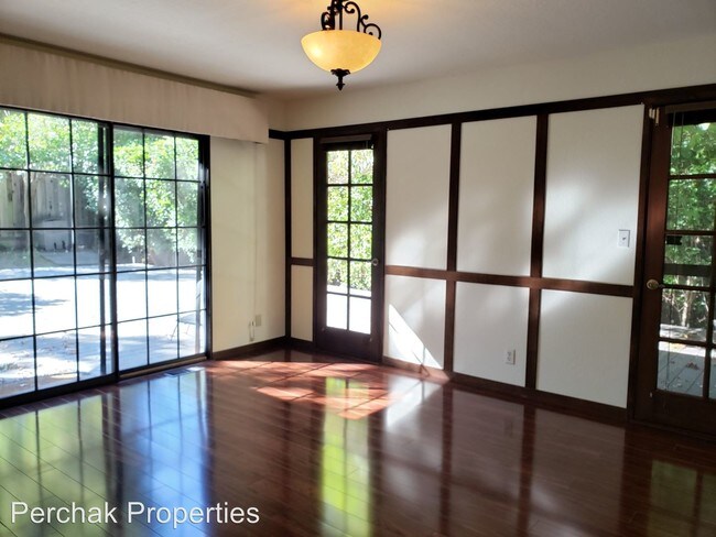 Building Photo - 2 br, 2 bath House - 909 Mountain View Drive