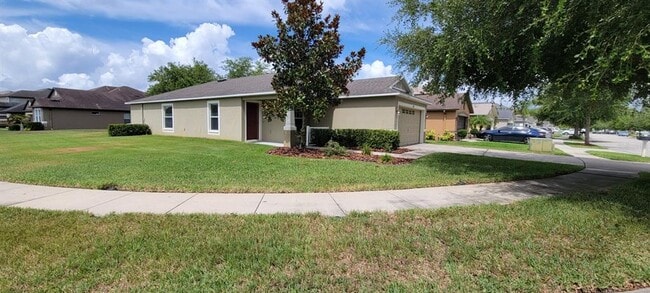 Building Photo - 4201 Warwick Hills Dr