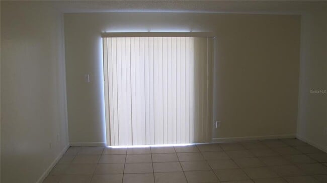 Building Photo - 5122 E Temple Heights Rd