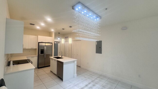 Kitchen - 8001 NW 41st St