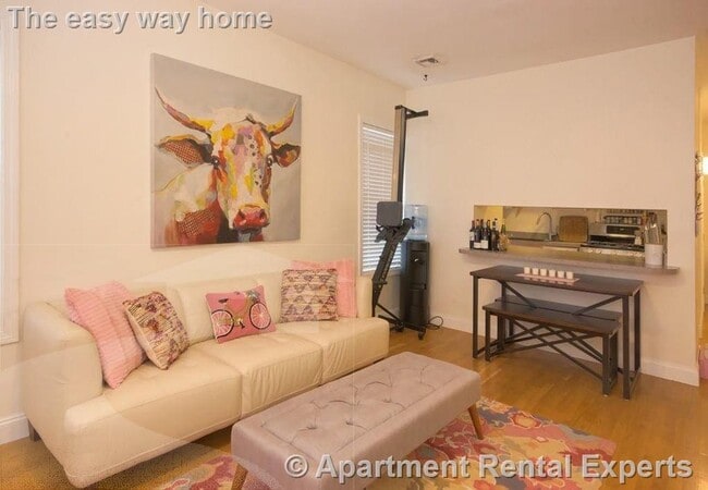 Photo - 56 Market St Apartment