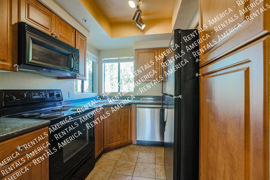 Primary Photo - ***Move in special- 1st month Free***