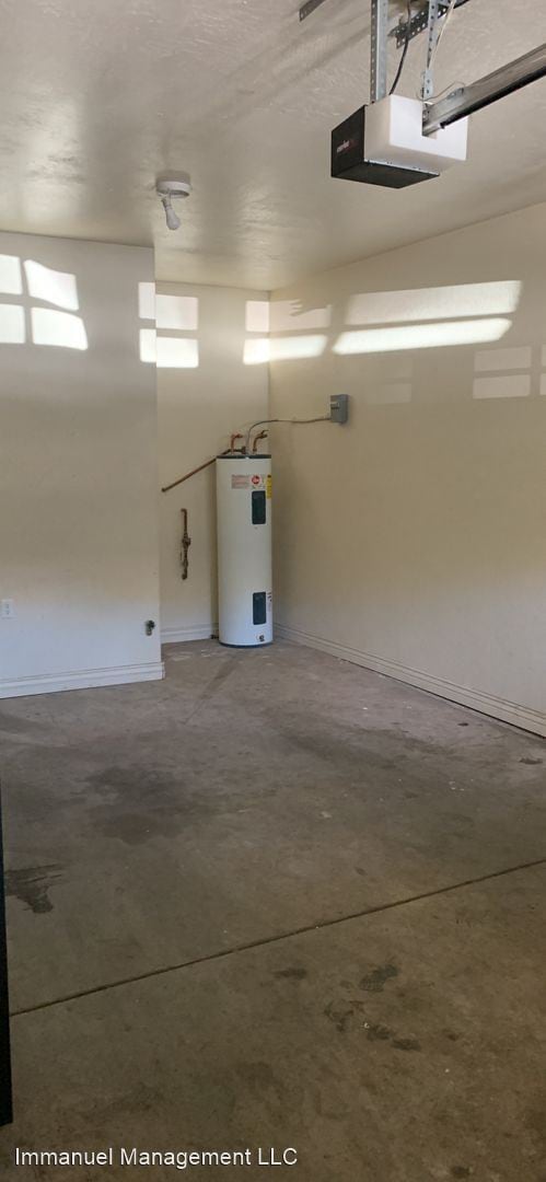 Building Photo - 3 br, 2 bath House - 597 W Faiths Way