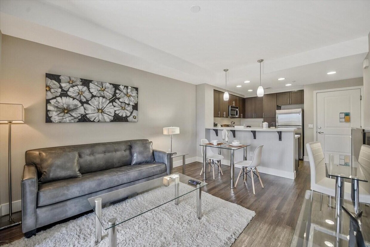 Primary Photo - 2230 Qualcomm Way