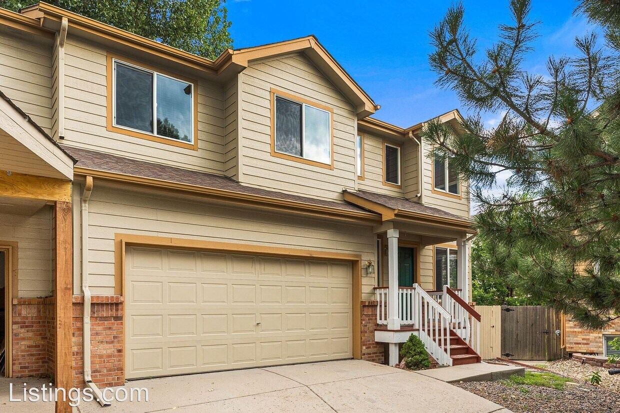 Foto principal - 4 br, 3.5 bath House - 9593 E Louisiana Pl