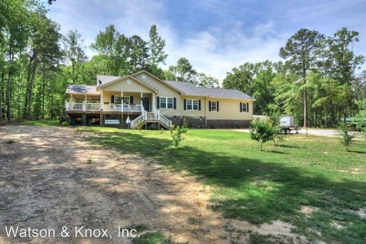 4 br, 2 bath House 780 County Line Road House Rental in Harlem, GA