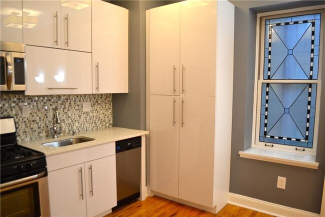 Foto del edificio - 530 2nd St