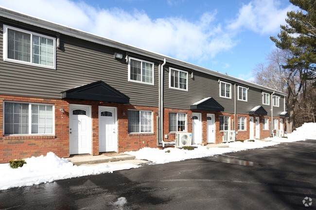 Building Photo - Oakwood Terrace