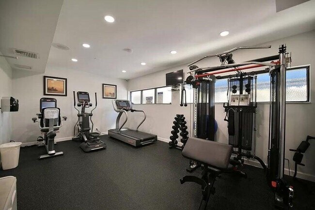 Foto del edificio - 2339 SW 15th St