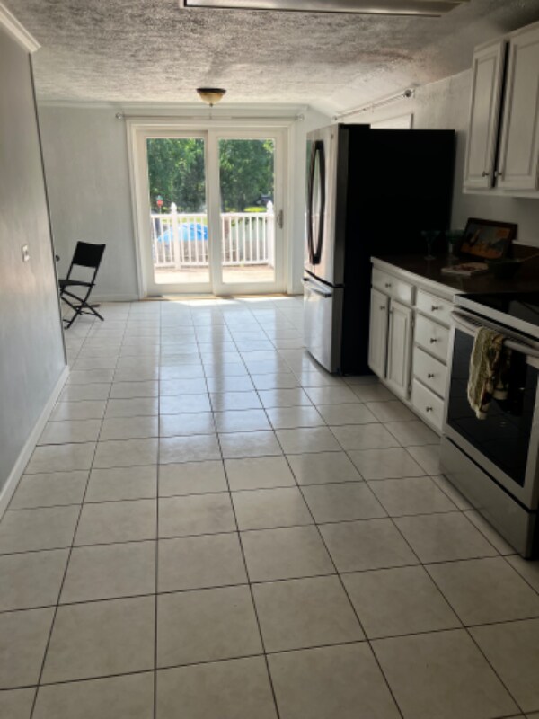 Foto del edificio - 3300 Meadow Ln