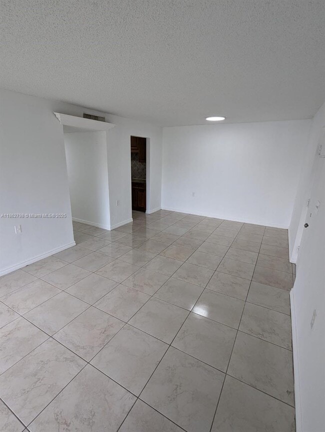 Building Photo - 1162 Lake Terry Dr