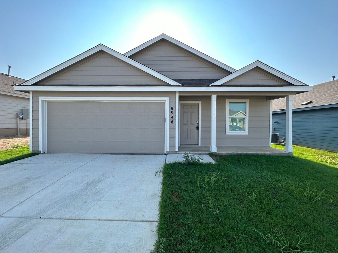 Foto principal - **APPLICATION RECEIVED** **MOVE-IN SPECIAL...