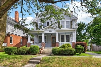 Building Photo - 1308 Magnolia Ave