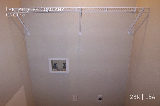 Building Photo - 105 E. Hart-