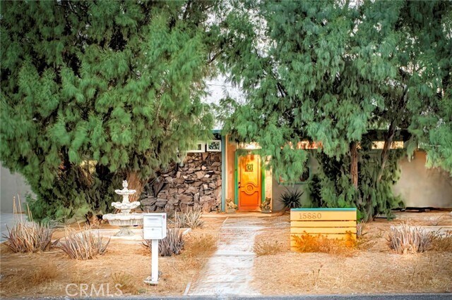Building Photo - 15880 La Vida Dr