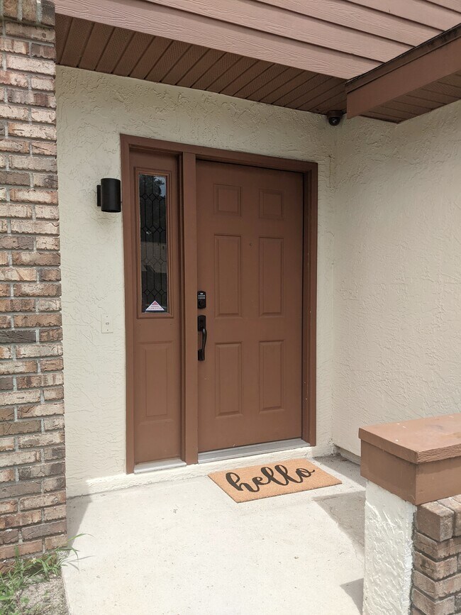 Building Photo - 7431 Spring Villas Cir