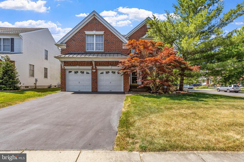 Foto principal - 50 Greylynne Dr