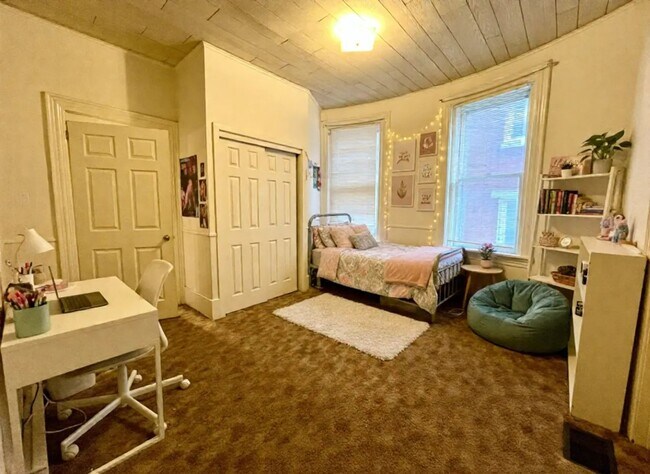 Foto del edificio - 362 Locust St