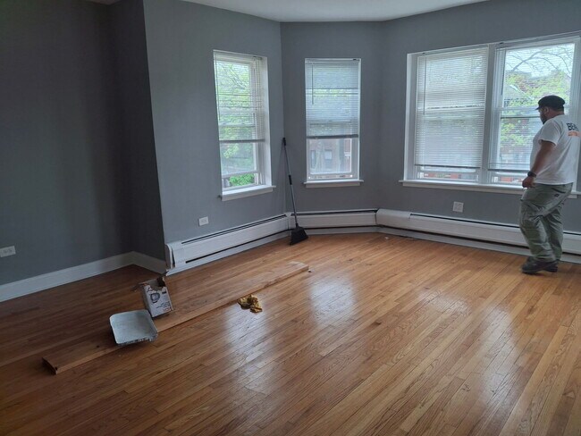 Foto del edificio - 7011 S Merrill Ave