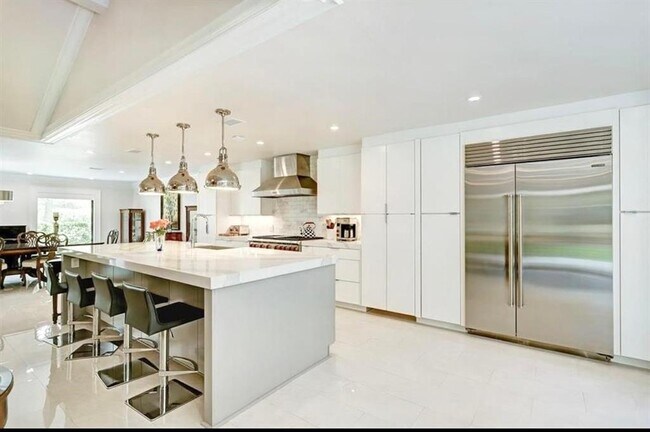 Foto del edificio - 518 Lanecrest Ln