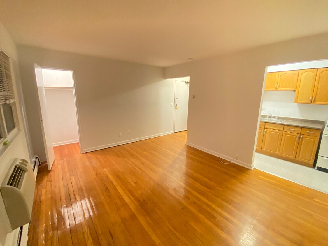 140 Grand Ave Unit D2, Hackensack, NJ 07601 140 Grand Ave Hackensack