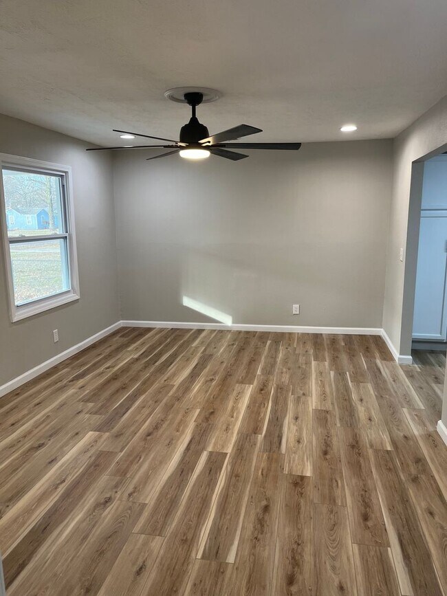 Building Photo - Adorable 3 Bedroom, 2 Bath Home!