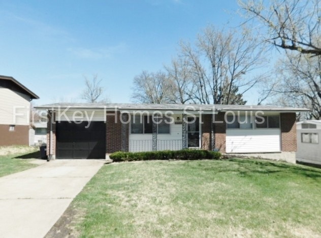Primary Photo - 1755 Beecher Dr