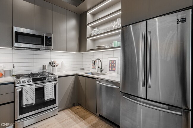 Foto del edificio - 729 N Sangamon St