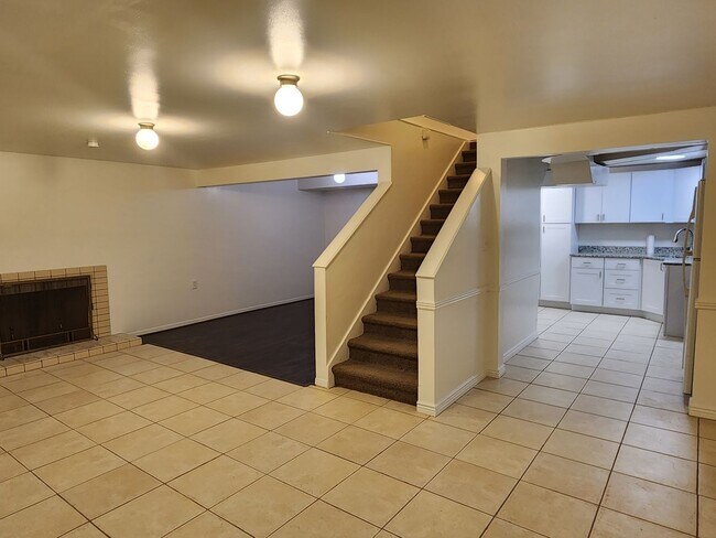Building Photo - 6087 S 1430 E
