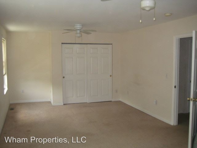 Building Photo - 3 br, 2 bath House - 325 N. Jefferson