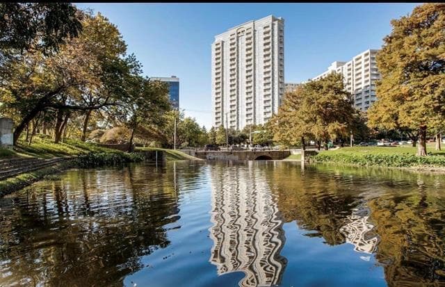 Building Photo - 3225 Turtle Creek Blvd