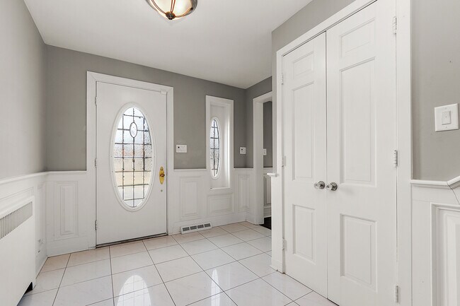 Foto del edificio - 305 N Reed St