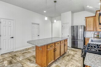 Building Photo - 6015 Wildbriar Ln