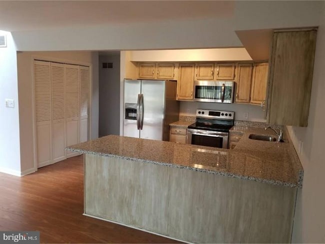 Building Photo - 89 Winterberry Ct