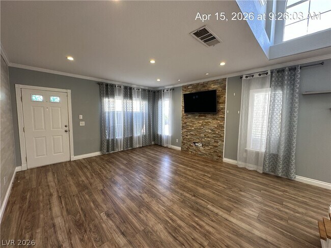 Foto del edificio - 8848 Hampton Green Ave
