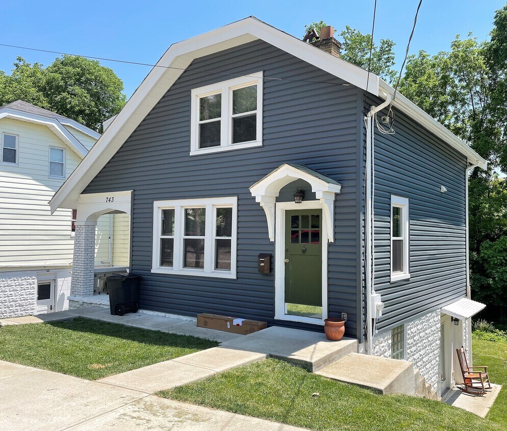743 S Grand Ave, Fort Thomas, KY 41075 House Rental in Fort Thomas