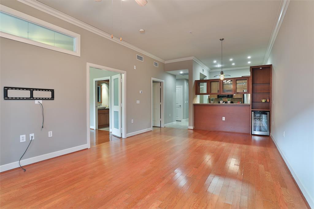 1900 Genesee St Unit 0117, Houston, TX 77006 Condo for Rent in