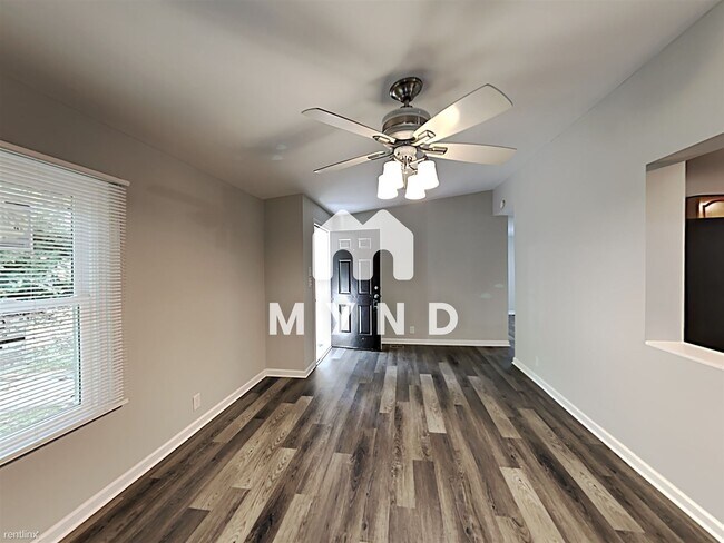Building Photo - 3 br, 2 bath House - 1587 High Sierra Dr
