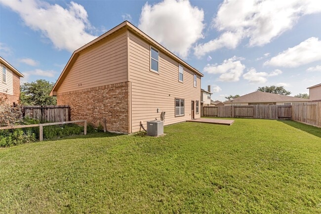 Building Photo - 9807 Opal Rock Dr