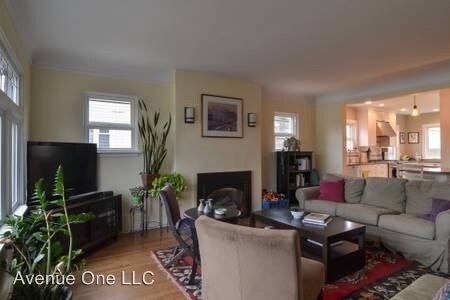 Foto del edificio - 3 br, 2 bath House - 617 NW 52nd Street