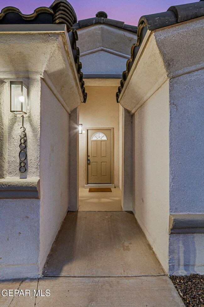 Foto del edificio - 13808 Paseo Sereno Dr