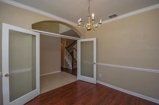 Building Photo - 3116 Cedardale Dr